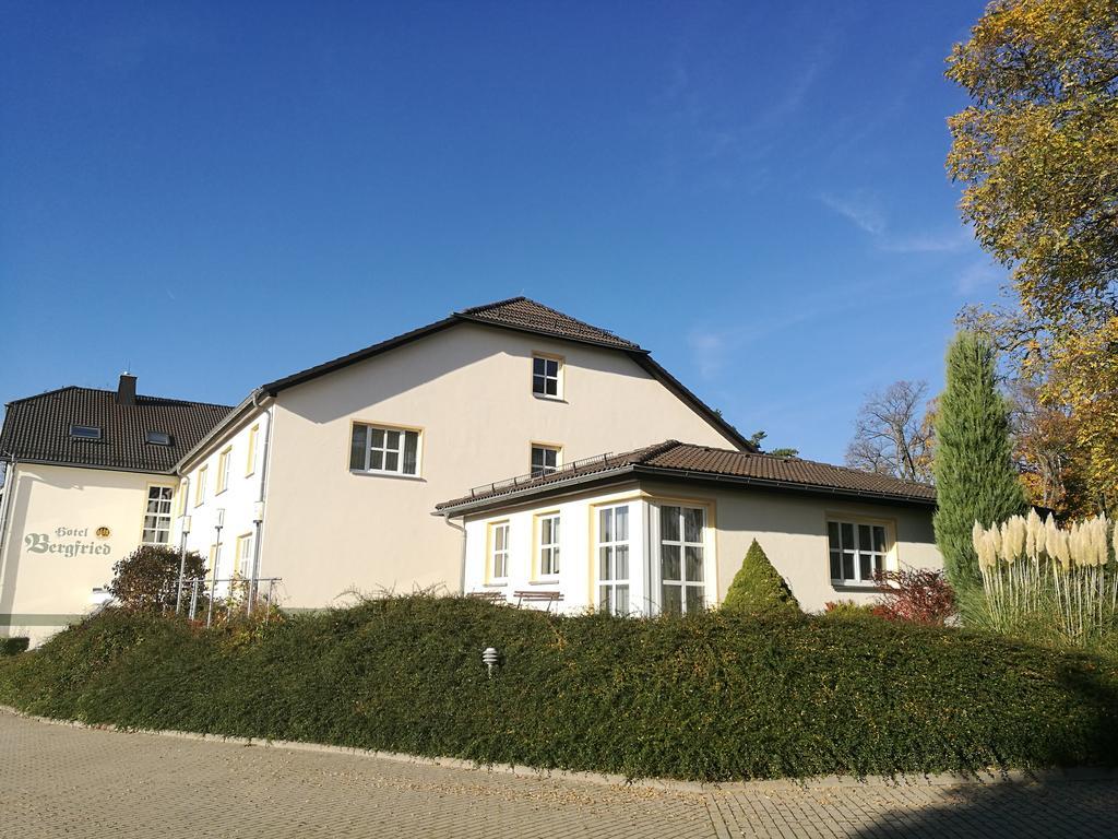 Hotel & Restaurant Bergfried Saalfeld Saale Exteriér fotografie